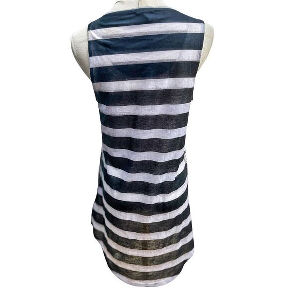 Silence & Noise Black & Silver Sequin Striped Tank Top Size Medium EUC - Picture 3 of 6